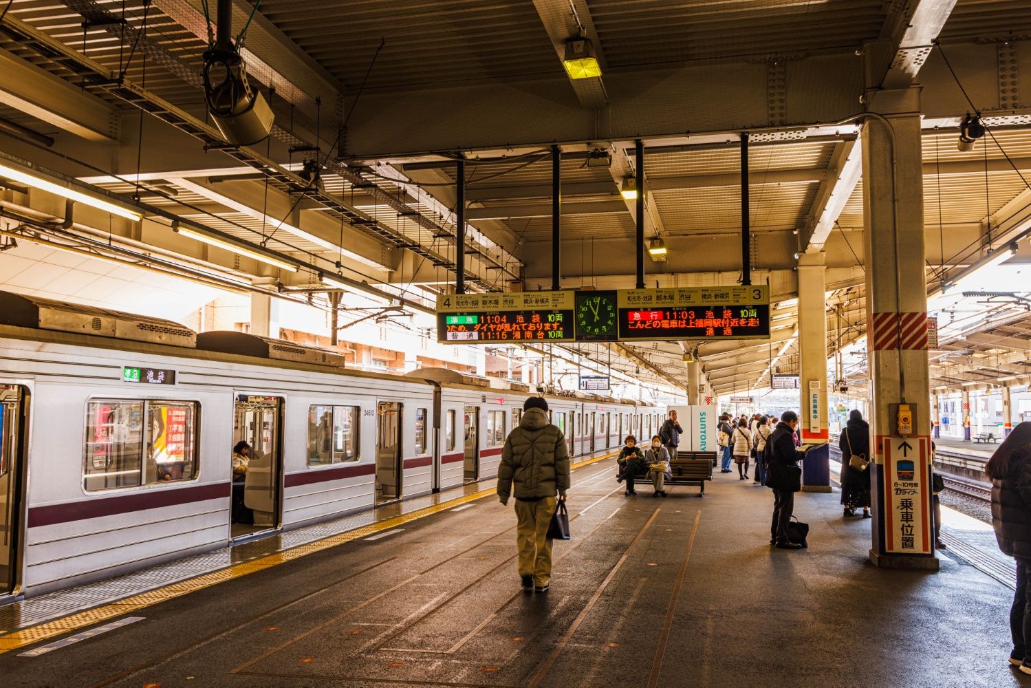 ふじみ野駅のホームは2面4線と規模が大きい（撮影：鼠入昌史）