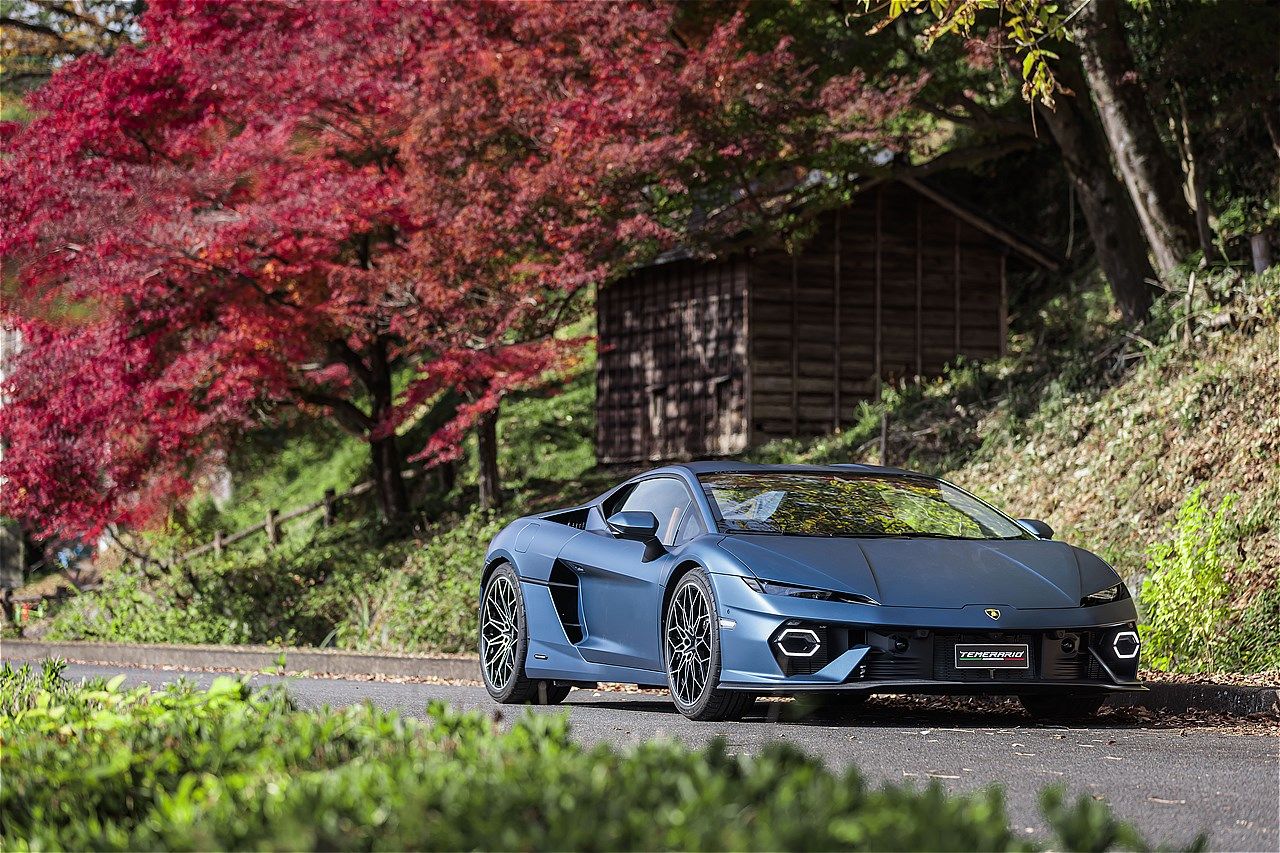 ランボルギーニの新型車「テメラリオ」（写真：Lamborghini）