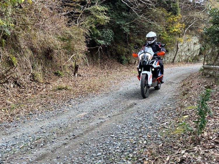 KTM「1290 スーパーアドベンチャーR」のディテール（筆者撮影）