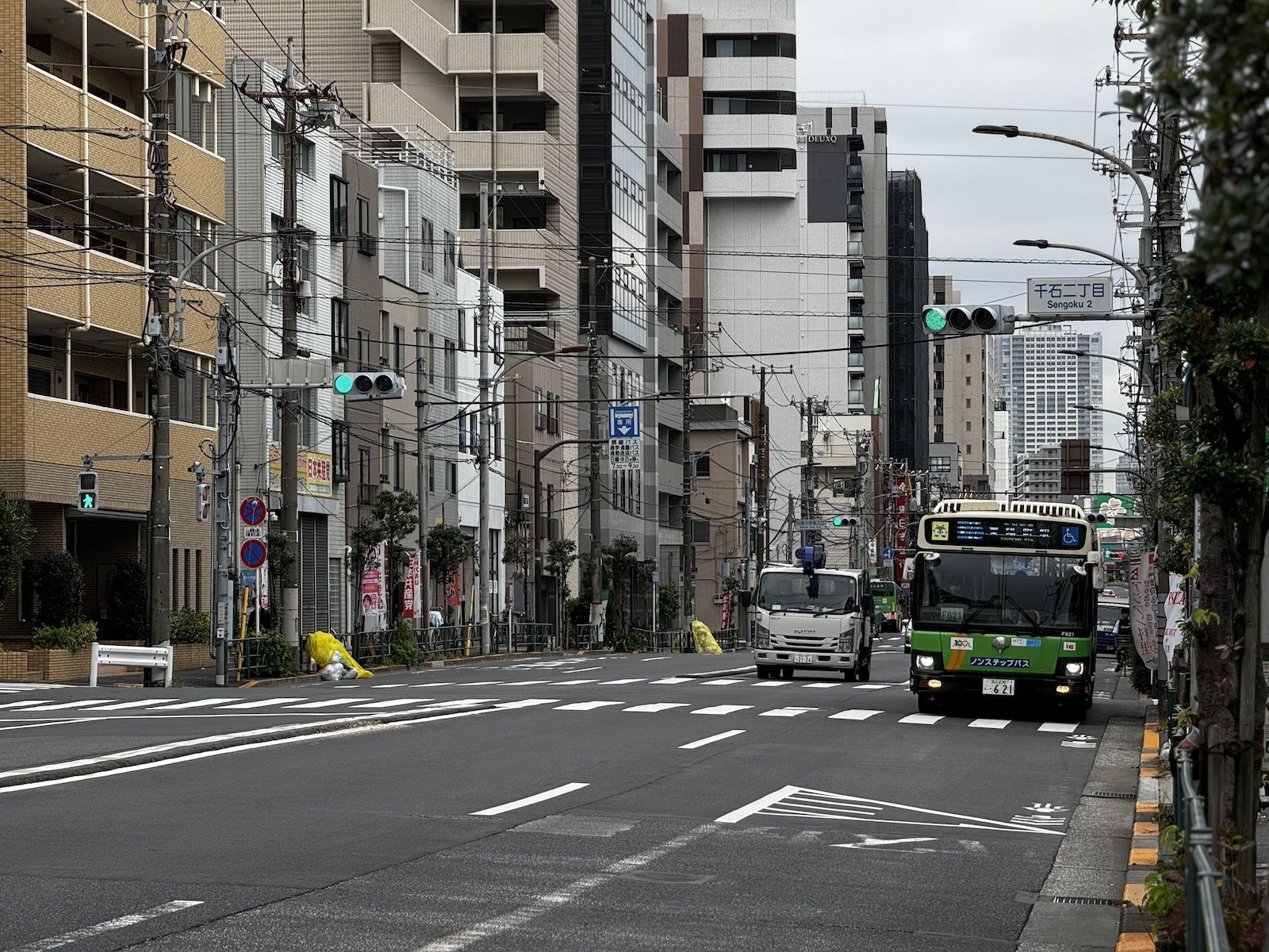 千石二丁目交差点から錦糸町方向を臨む（写真：編集部撮影）