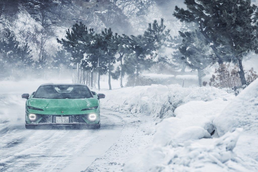 北海道で開催されたランボルギーニ「テメラリオ」「ウルスSE」試乗会の様子（写真：Lamborghini）