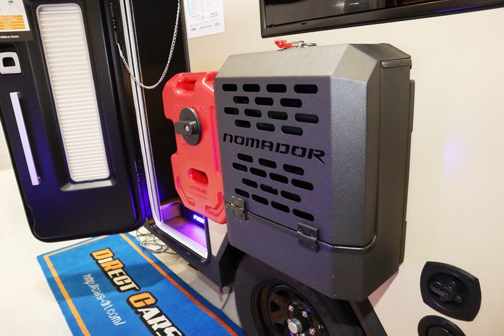 ダイレクトカーズの小型キャンピングトレーラー「ノマドア」（写真：筆者撮影）