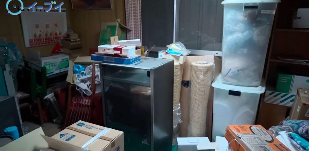 モノ屋敷