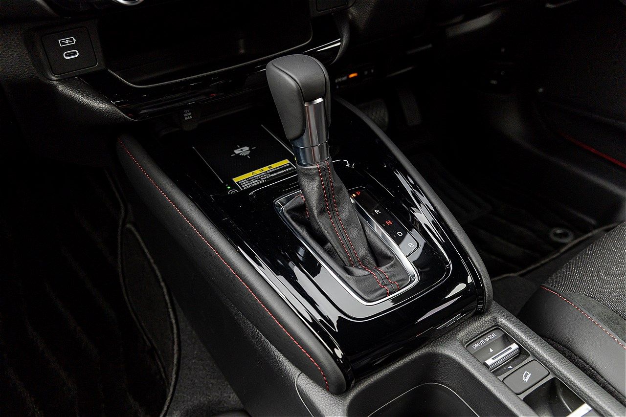 新グレード追加、ホンダ「ヴェゼル e:HEV RS」（写真：三木 宏章）
