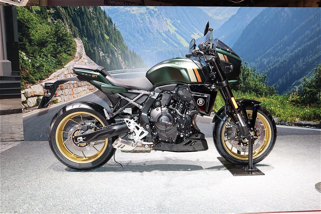 スズキの新型「GSX-8TT」（筆者撮影）