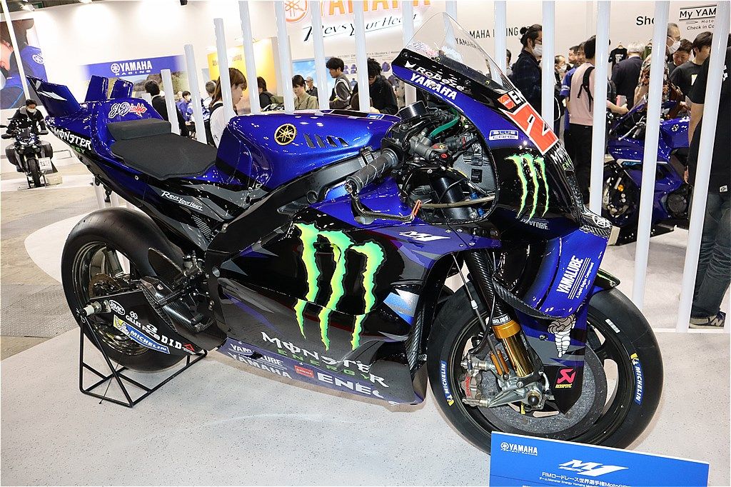 MotoGPマシンのYZR-M1（筆者撮影）