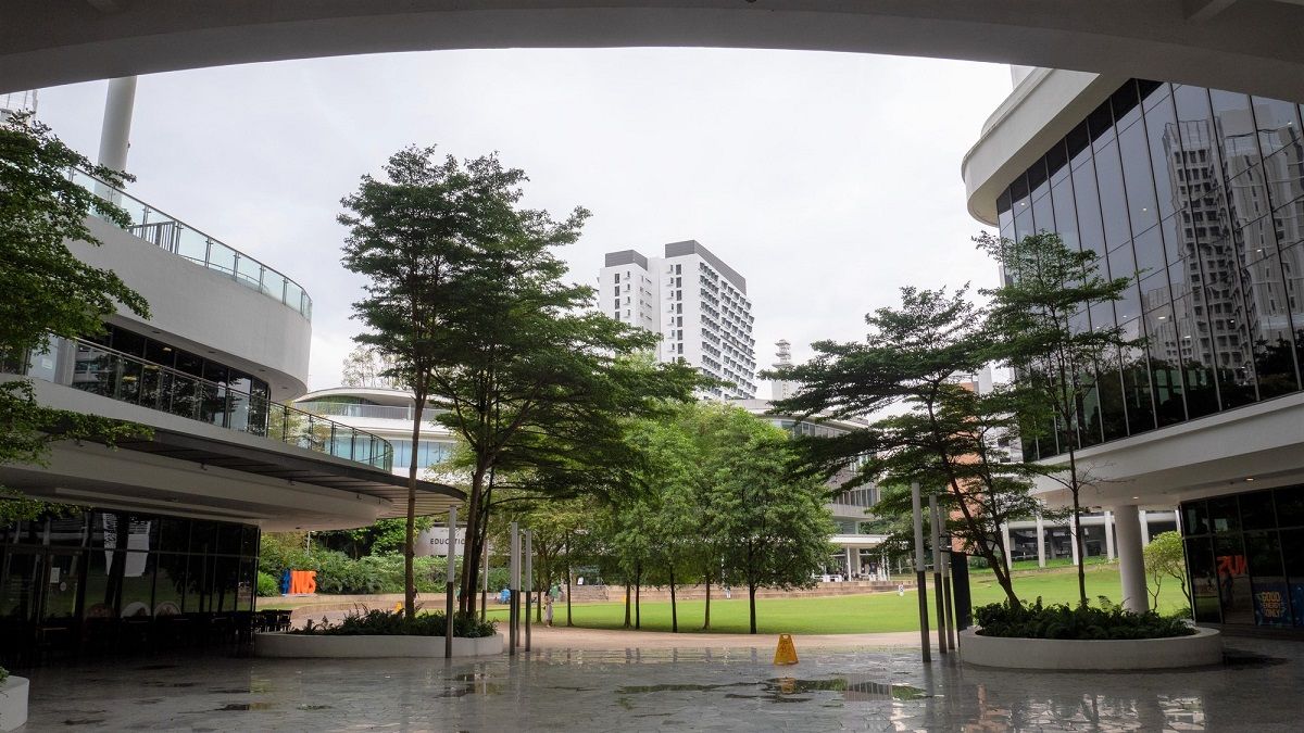 シンガポール国立大学