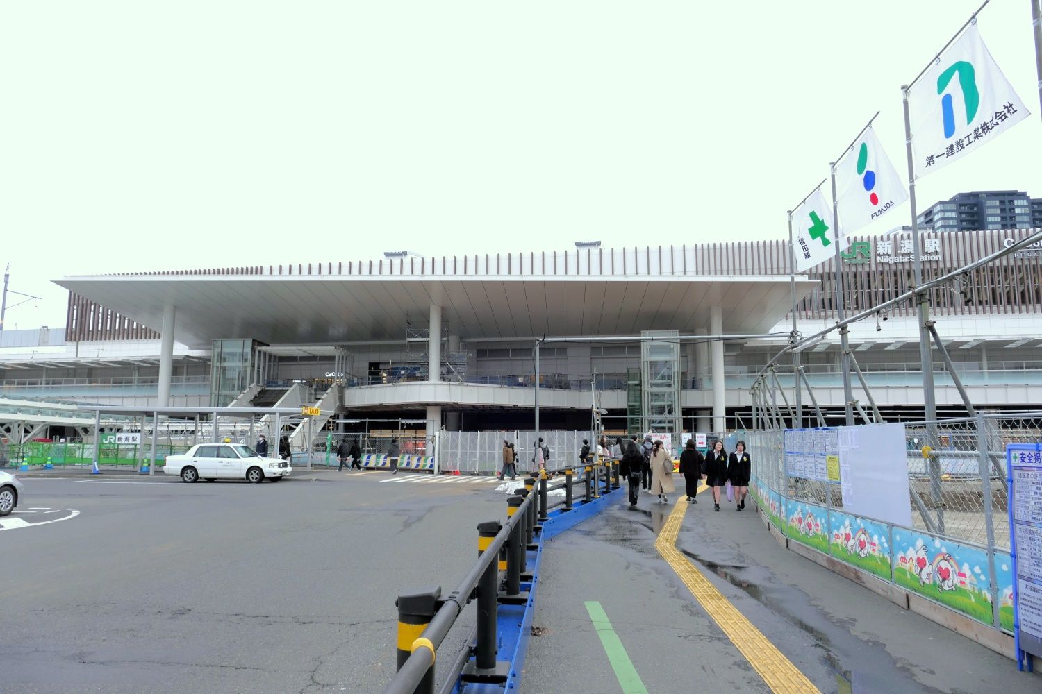 新潟駅万代口