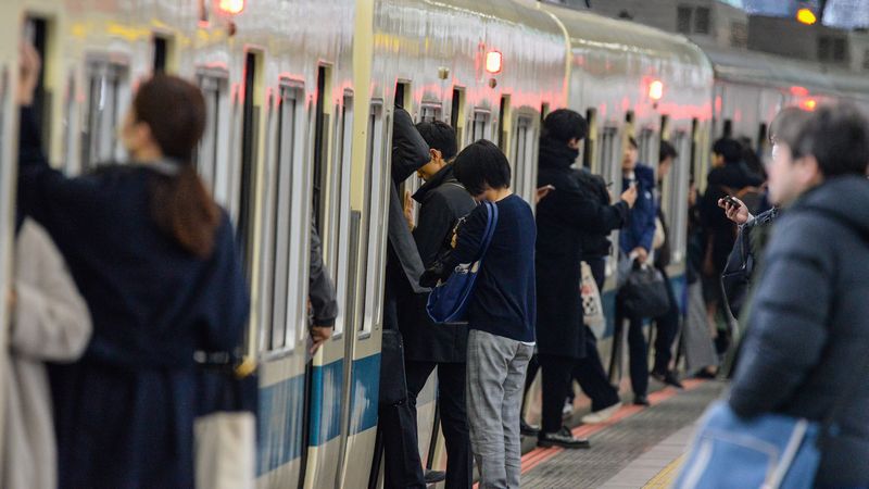 朝ラッシュ電車本数 10年でどれだけ変わった 通勤電車 東洋経済オンライン 経済ニュースの新基準