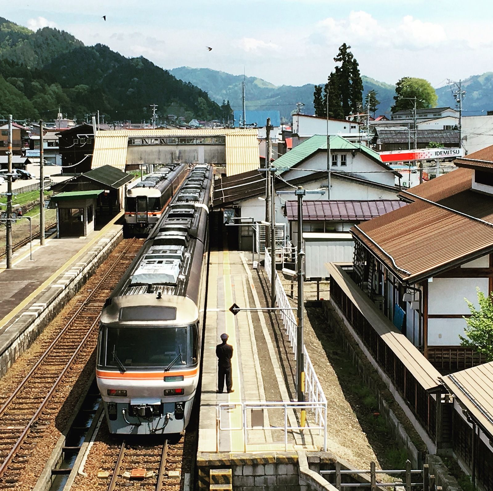 『君の名は。』にも登場した「飛騨古川駅」（筆者撮影）