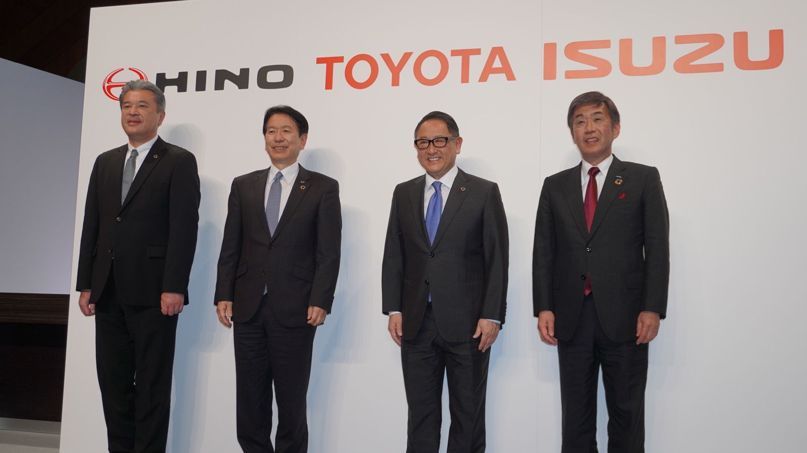 いすゞと日野､両社を結んだ｢トヨタの思惑｣ 日本のトラック業界にも迫る電動化の波 | 経営 | 東洋経済オンライン