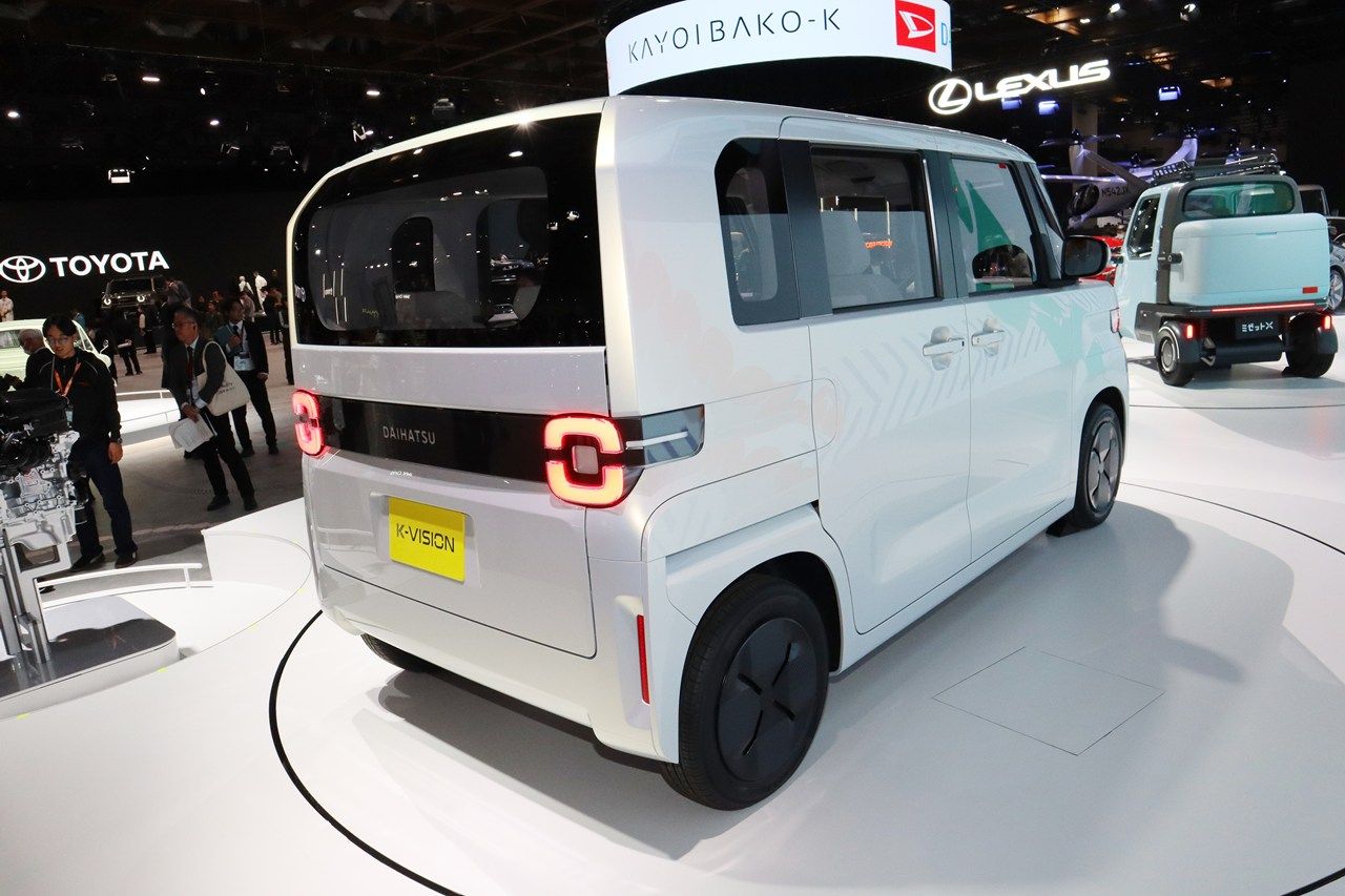 ダイハツ「K-ビジョン」（筆者撮影）