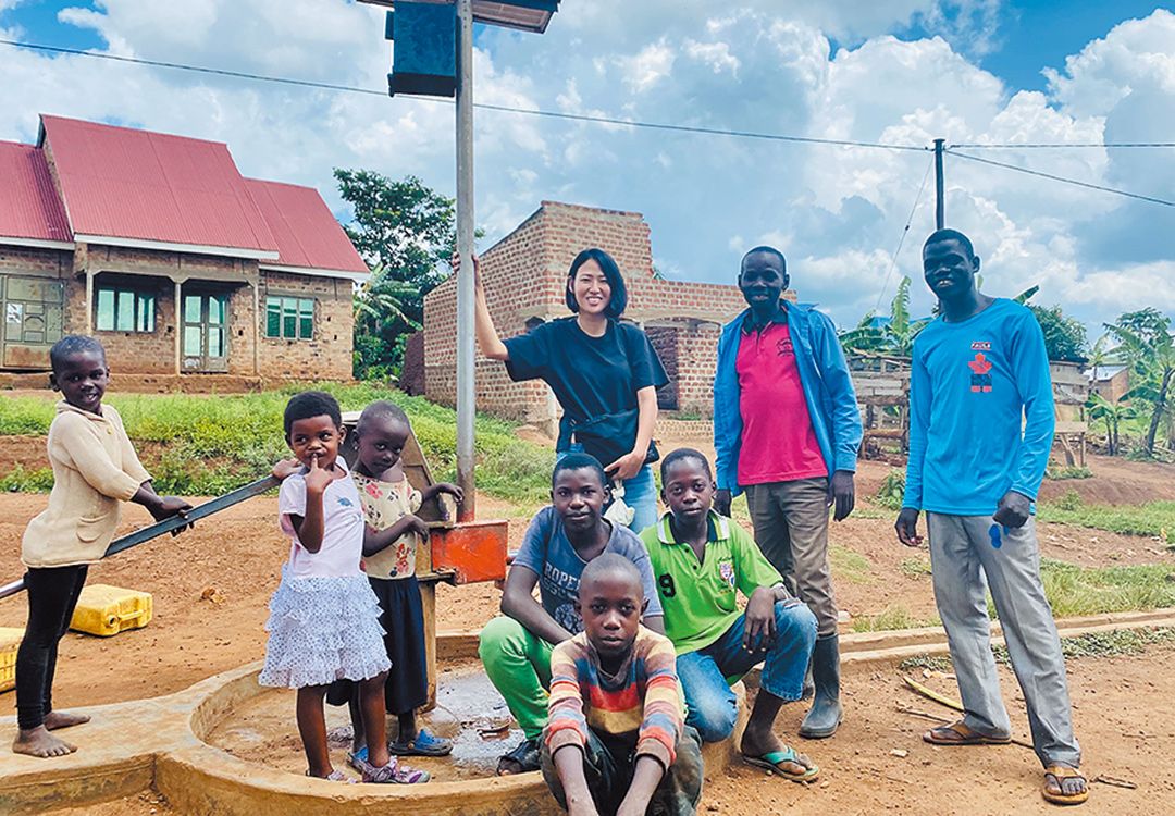 「SUNDA」を設置した坪井氏