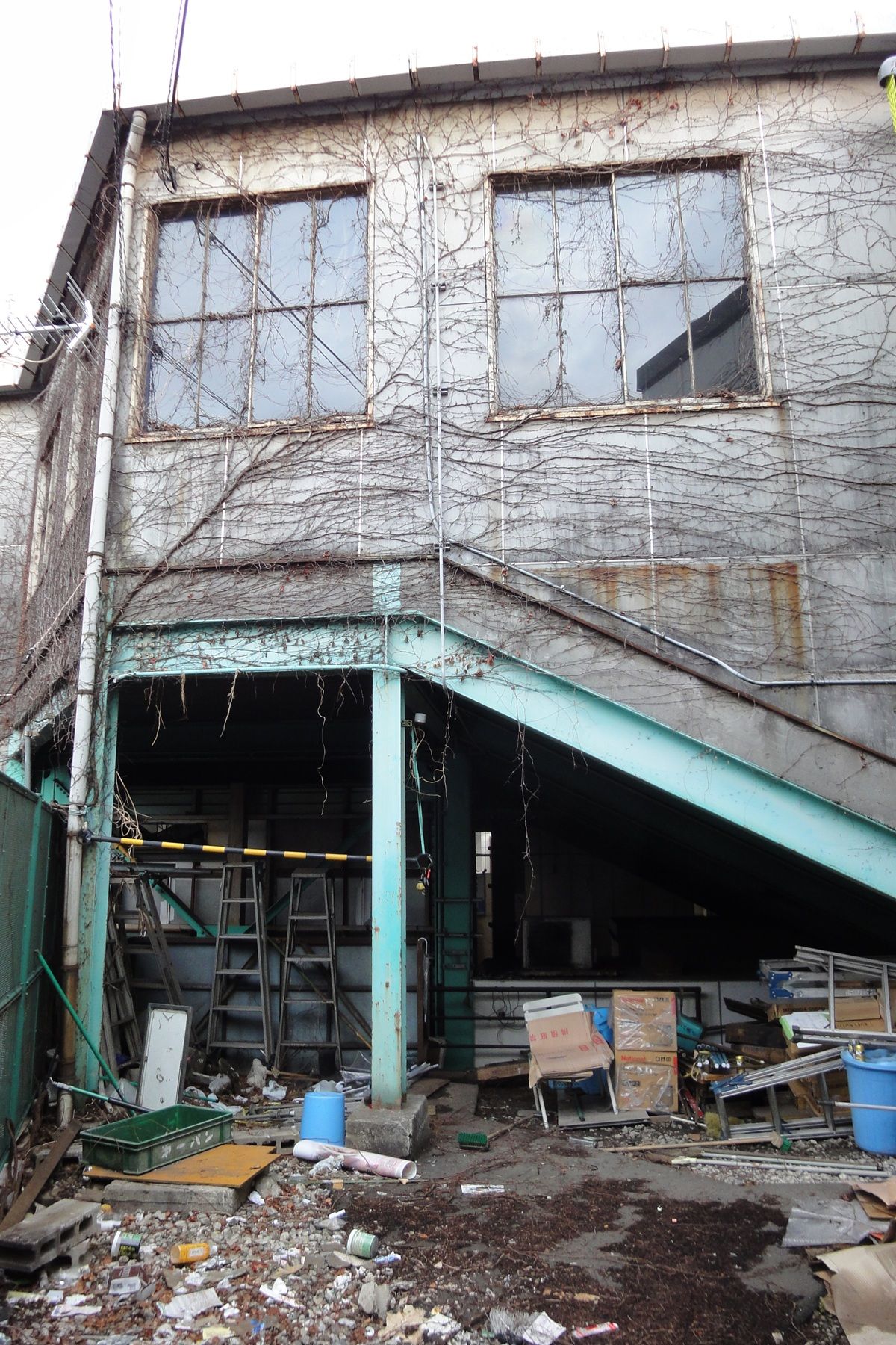 地上線廃止後の小田急下北沢駅＝2013年4月（編集部撮影）