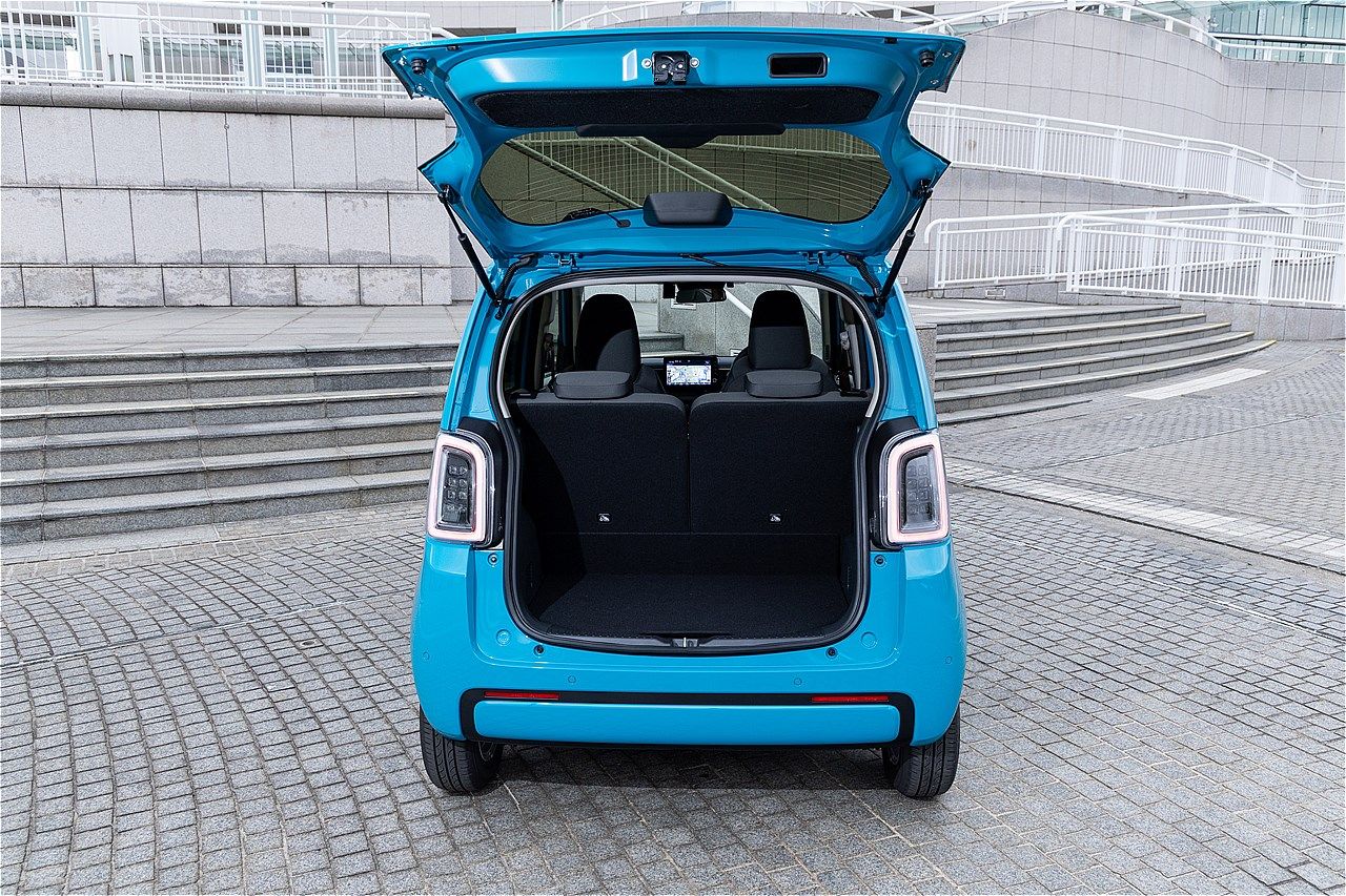 ホンダの軽乗用車クラスBEV「N-ONE e:」（写真：三木 宏章）