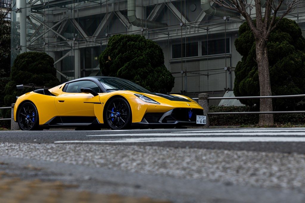 マセラティの最新モデル「GT2ストラダーレ」（写真：三木 宏章）