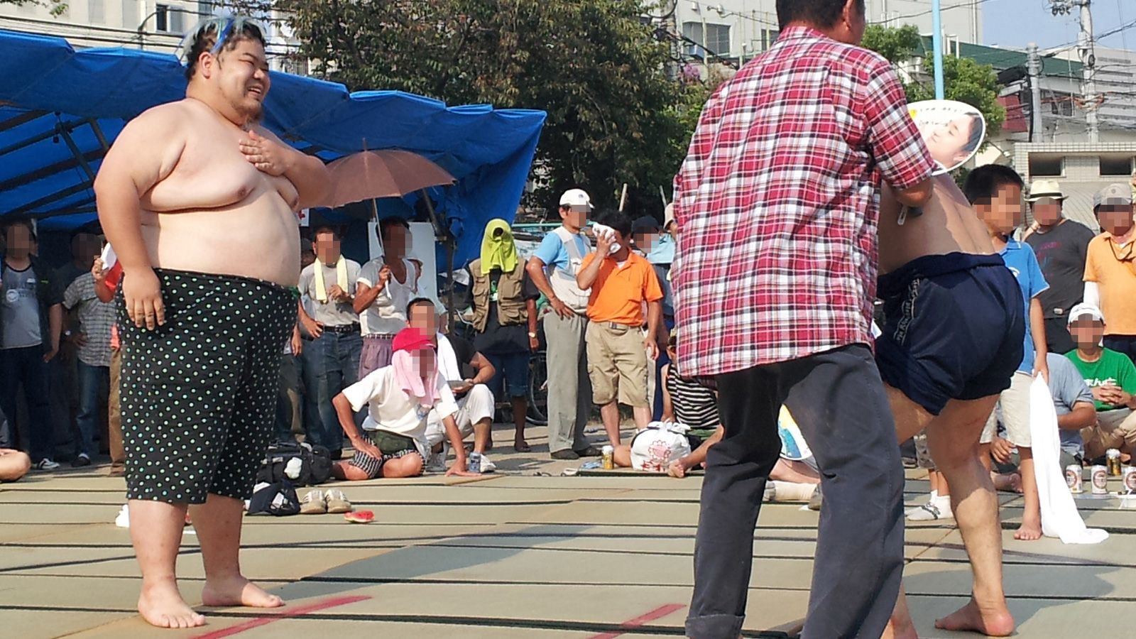 20代無職の男が大阪･釜ヶ崎で見出した希望 幸せになれる夏祭りと変わっていく街並み | ルポ「ホームレス」 | 東洋経済オンライン