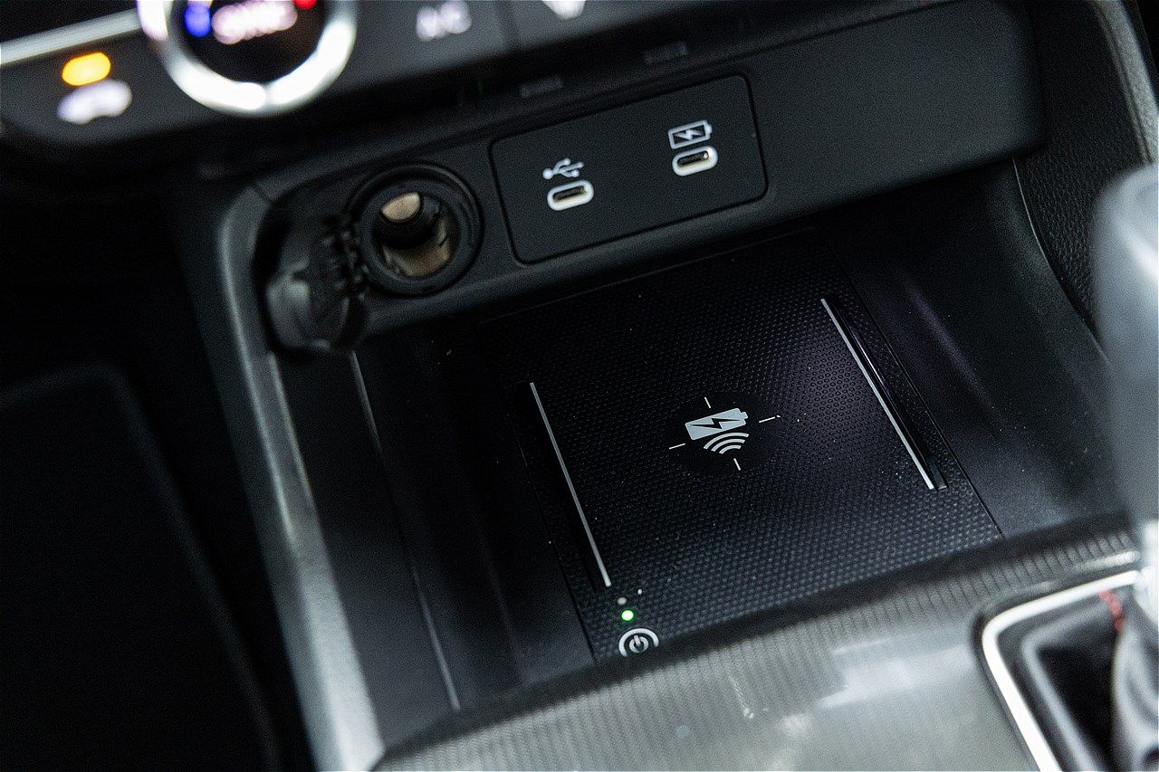 タイで試乗したホンダ「シビック e:HEV RS」（写真：筆者撮影）