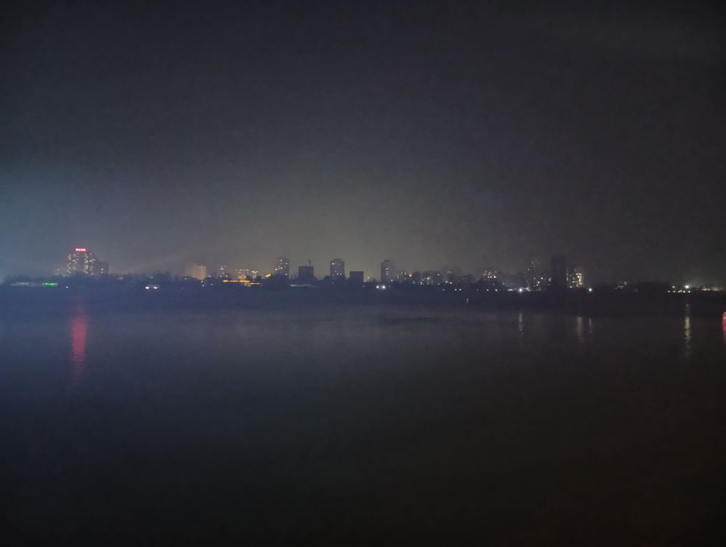 北朝鮮の夜景（筆者撮影）