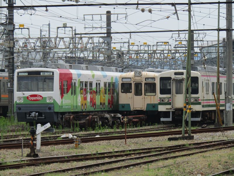 上信電鉄の車両検修場（筆者撮影）