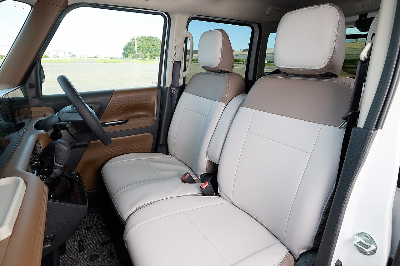 日産の新型軽自動車「ルークス」（写真：日産自動車）