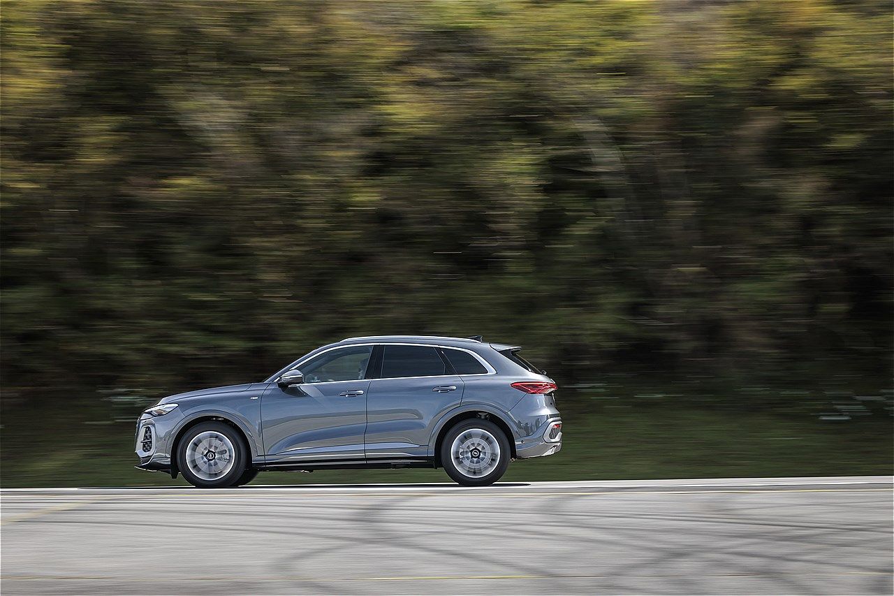 アウディの新型SUV「Q5」（写真：アウディジャパン）