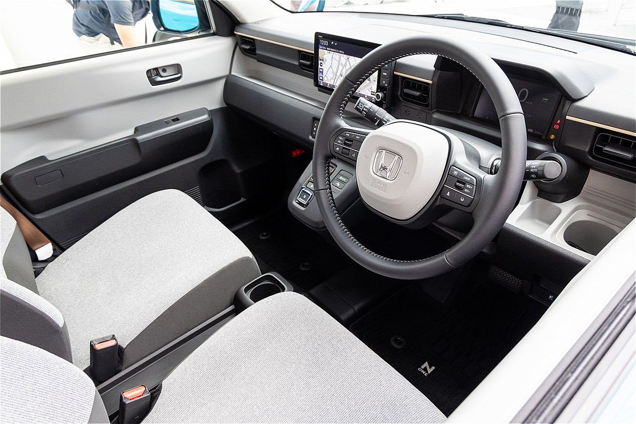 ホンダの新型軽乗用EV「N-ONE e:」（写真：三木 宏章）