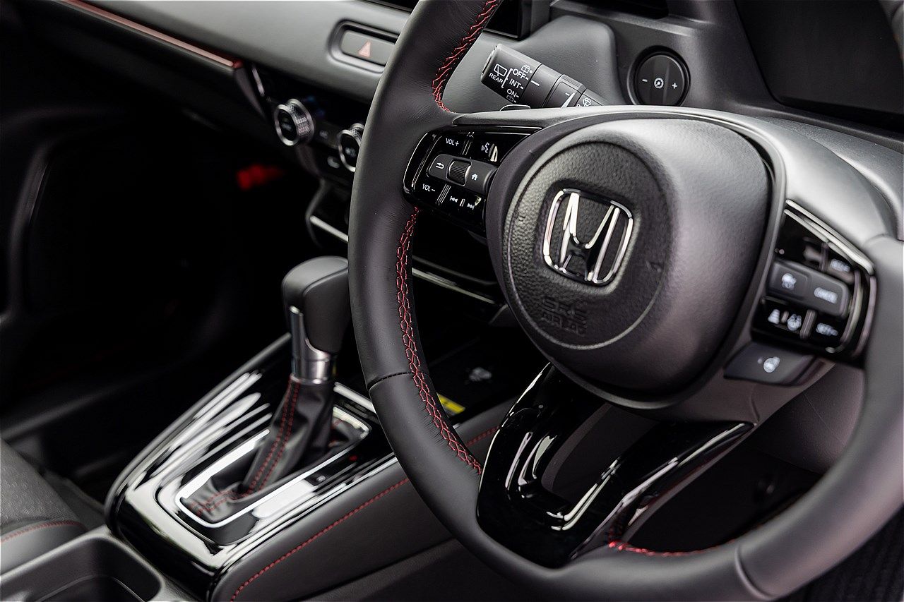 新グレード追加、ホンダ「ヴェゼル e:HEV RS」（写真：三木 宏章）
