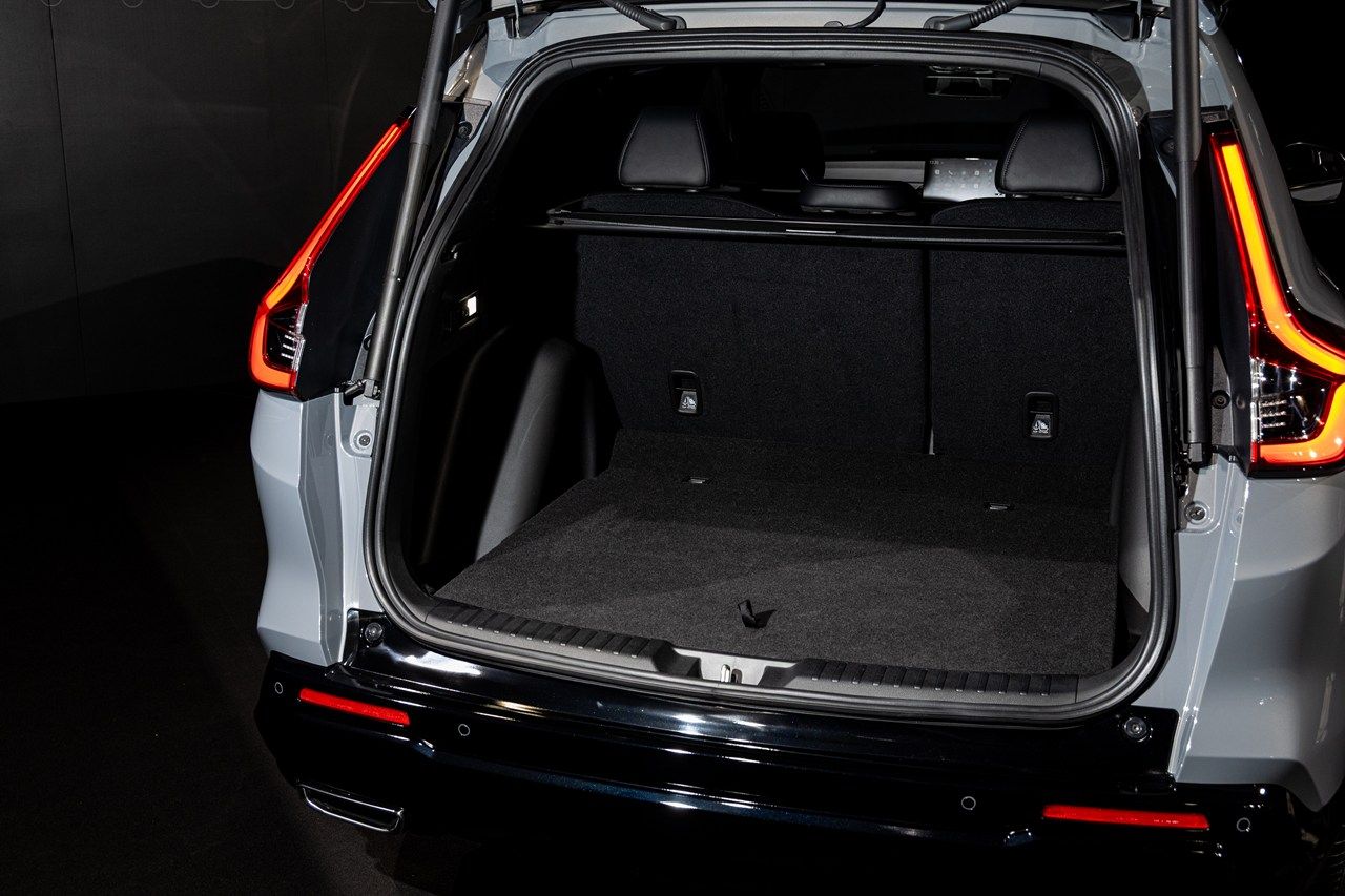 ホンダ新型「CR-V e:HEV」（写真：三木 宏章）