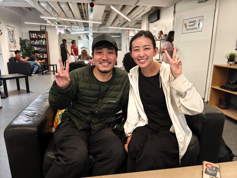 夫婦で世界一周中という日本人にも出会えた（筆者撮影）