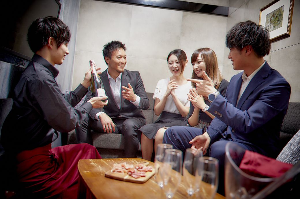 他の『相席屋』の店舗はこんな感じの雰囲気（筆者撮影）