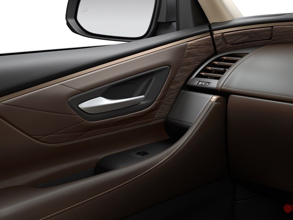 新型アルファードのディテール（写真：トヨタ自動車）