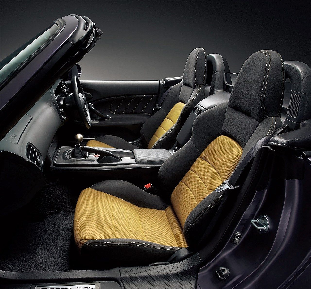 2007年発売モデルのホンダ「S2000」（写真：本田技研工業）