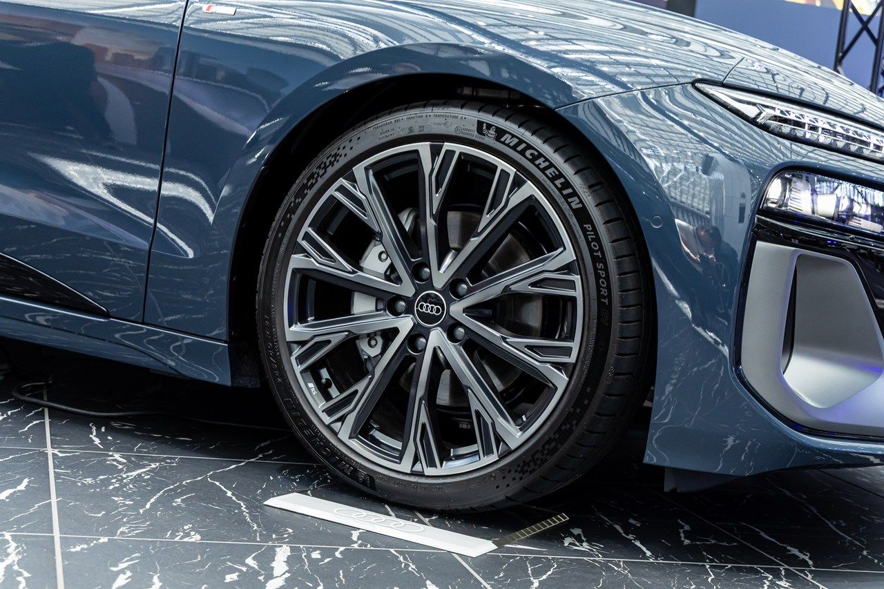 アウディ「A6 e-tron」シリーズおよび発表会の様子（写真：三木 宏章）