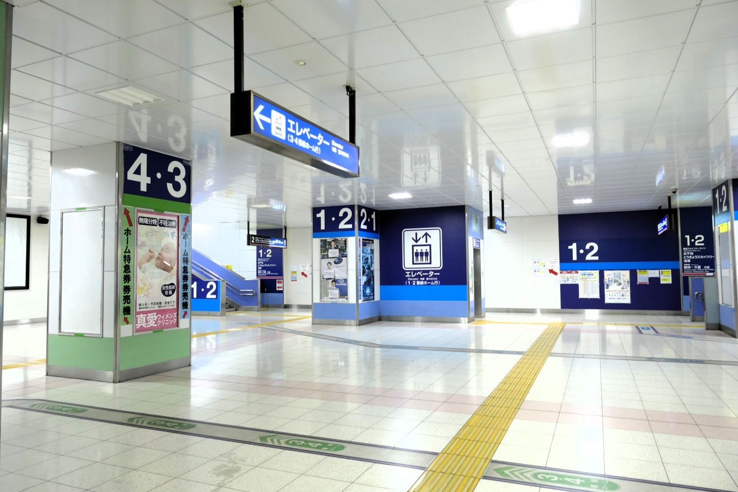 東武鉄道　太田駅　駅構内