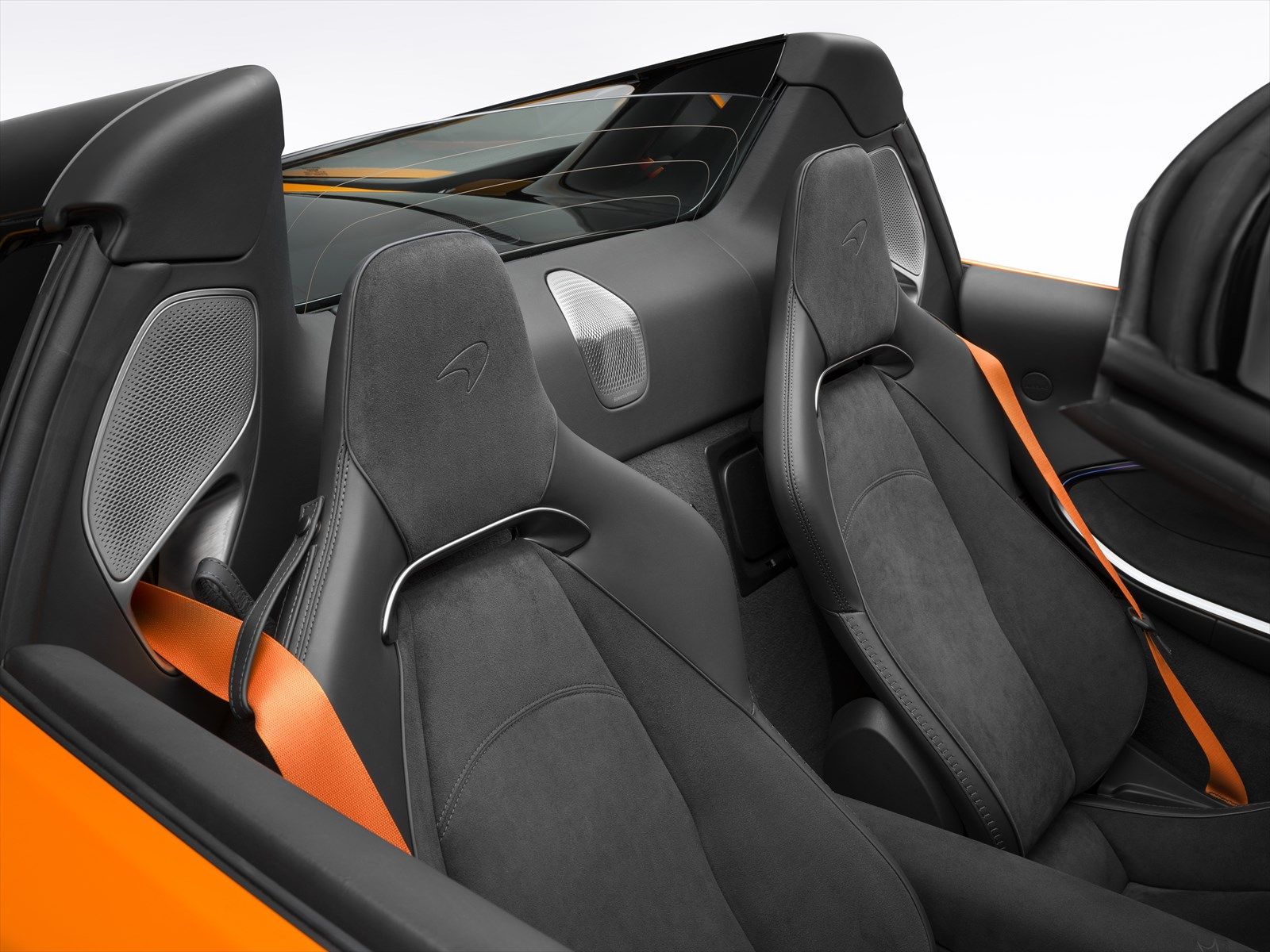 マクラーレン アルトゥーラ スパイダー（写真：McLaren Automotive）