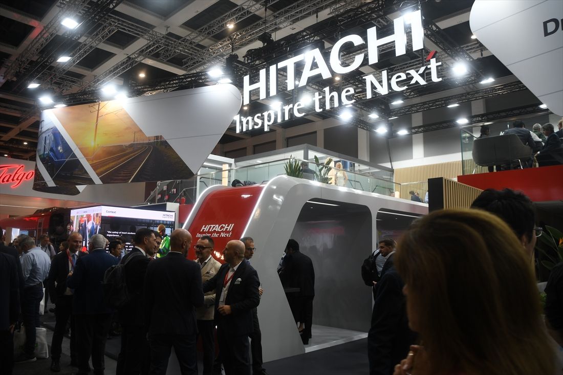 ベルリンの「イノトランス」に出展した日立のブース（記者撮影）