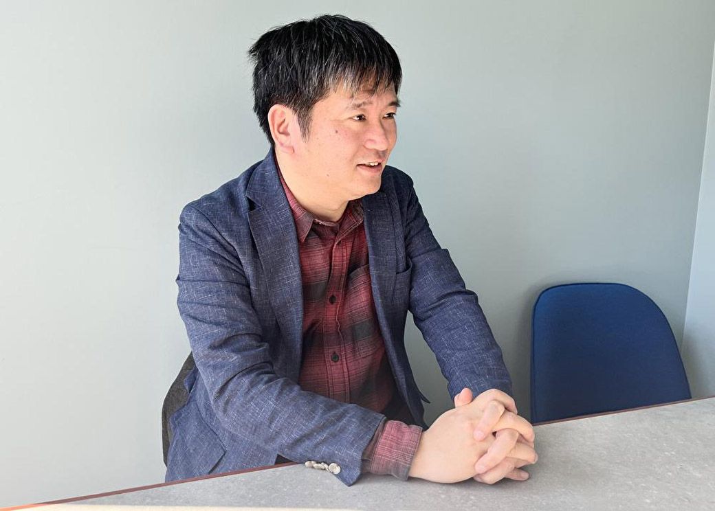 インタビューに応じる勢田朋来さん（筆者撮影）