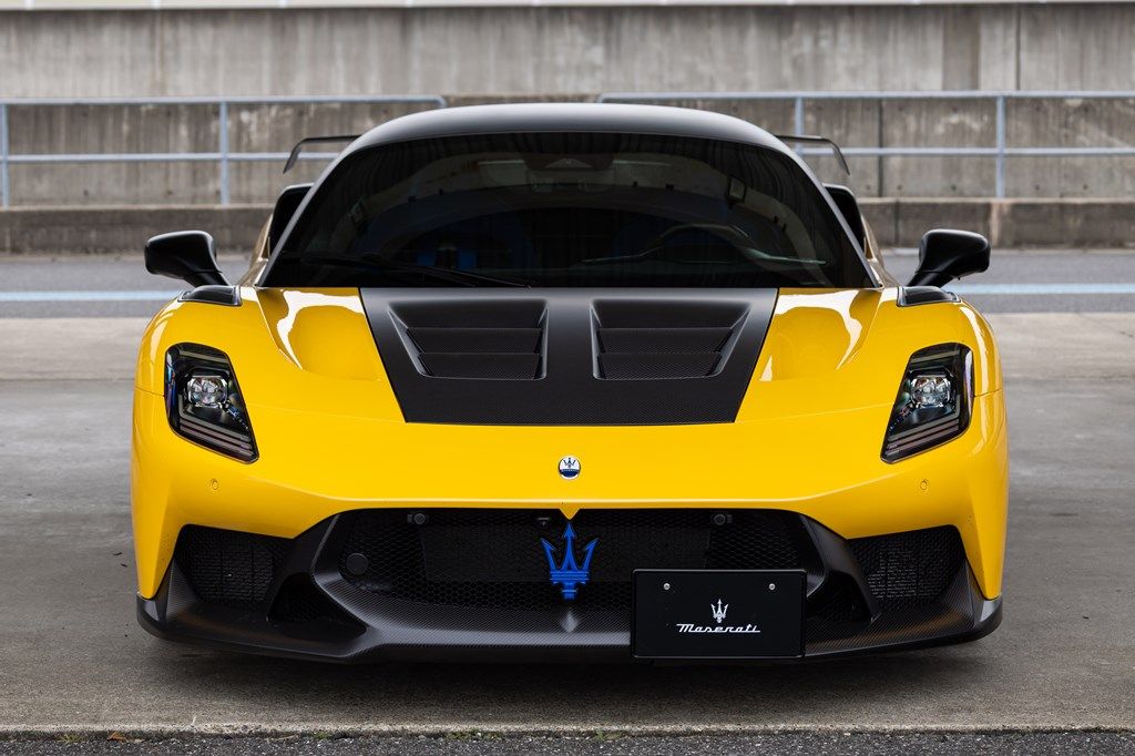 マセラティの最新モデル「GT2ストラダーレ」（写真：三木 宏章）