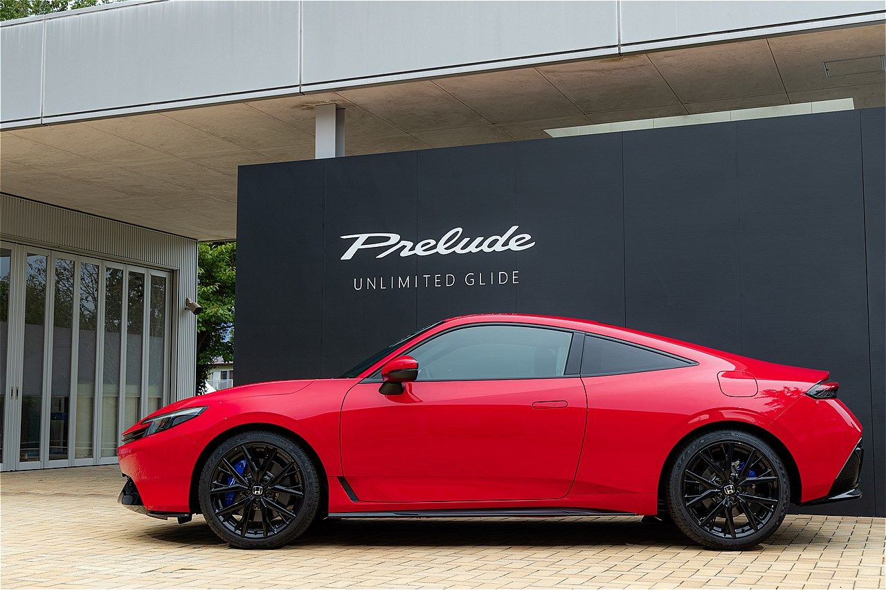 ホンダの新型「プレリュード」（写真：三木 宏章）