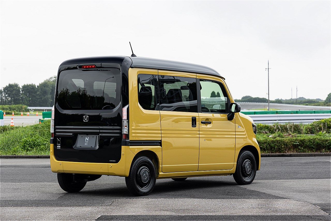 ホンダ「N-VAN e:」のディテールなど（写真：三木宏章）