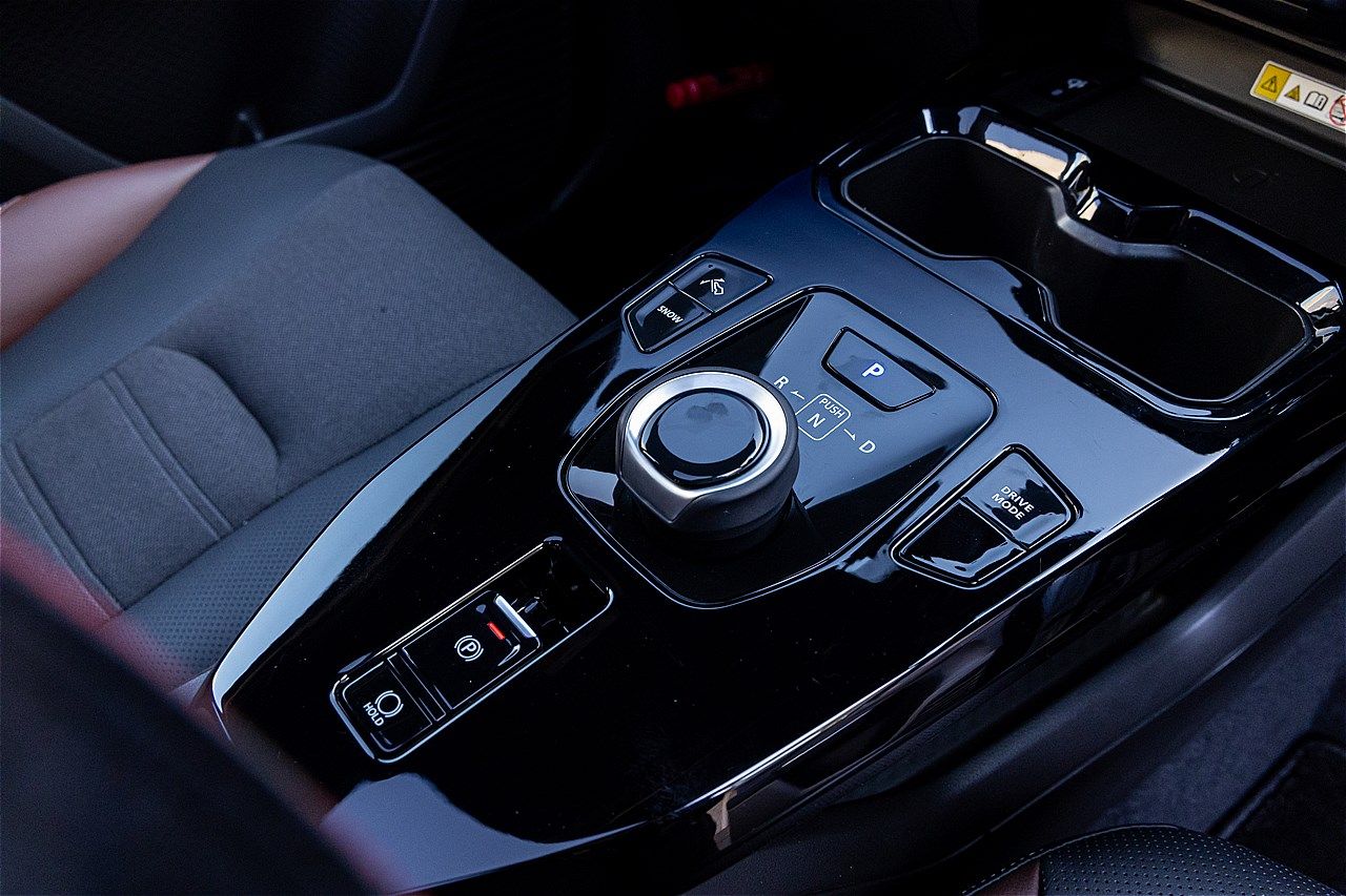 スズキの新型BEV「eビターラ」（写真：三木 宏章）