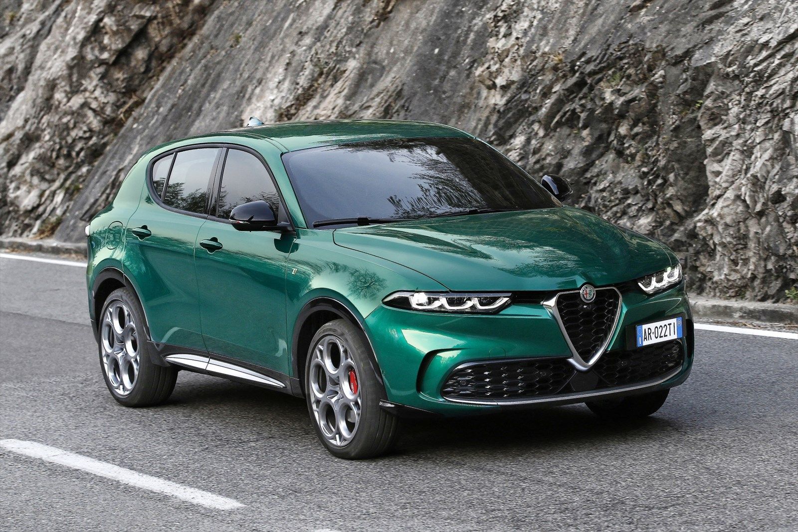 Alfa Romeo TONALE（写真：Stellantis）