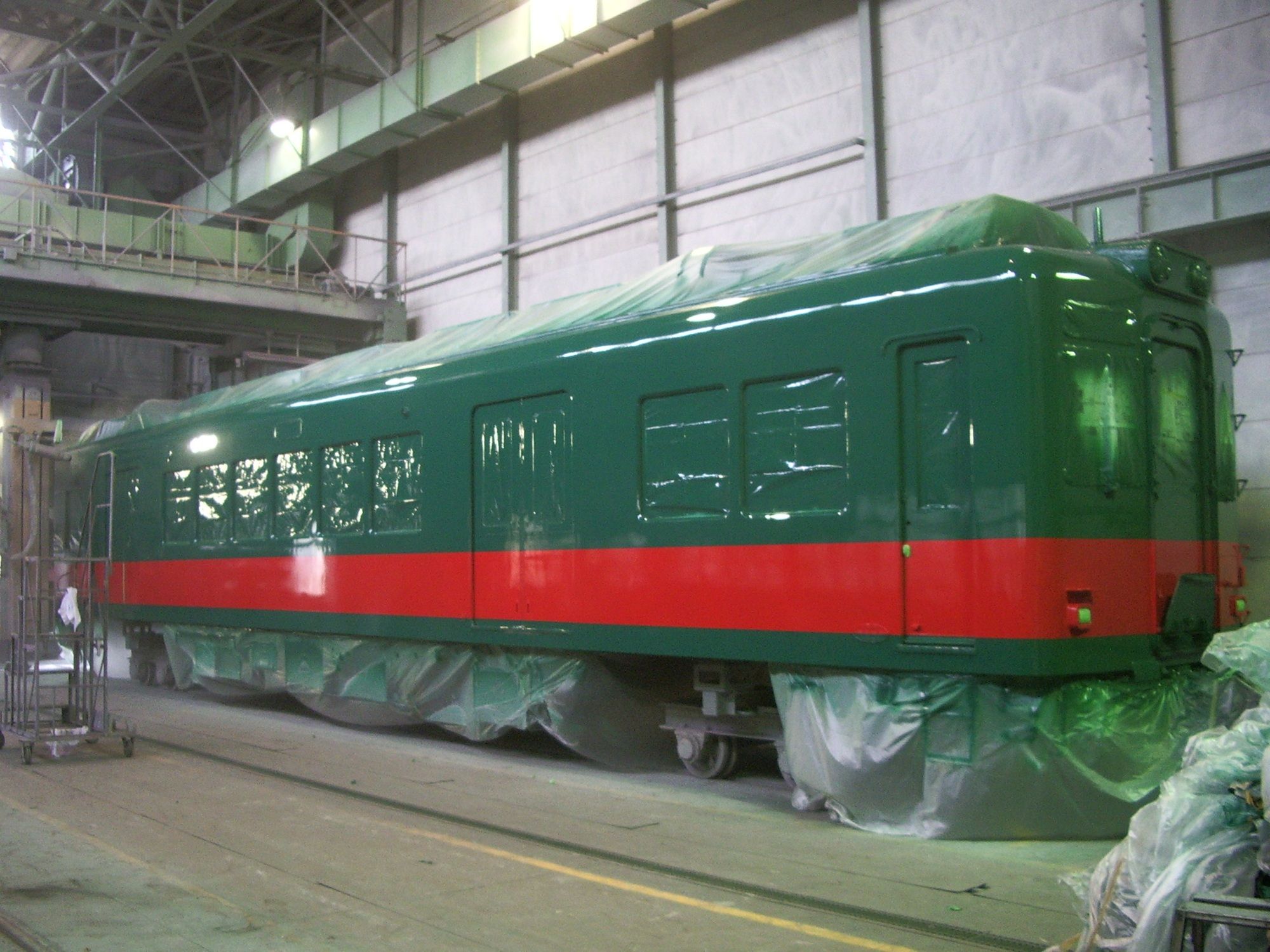 南海電鉄　観光列車「天空」　改造の様子