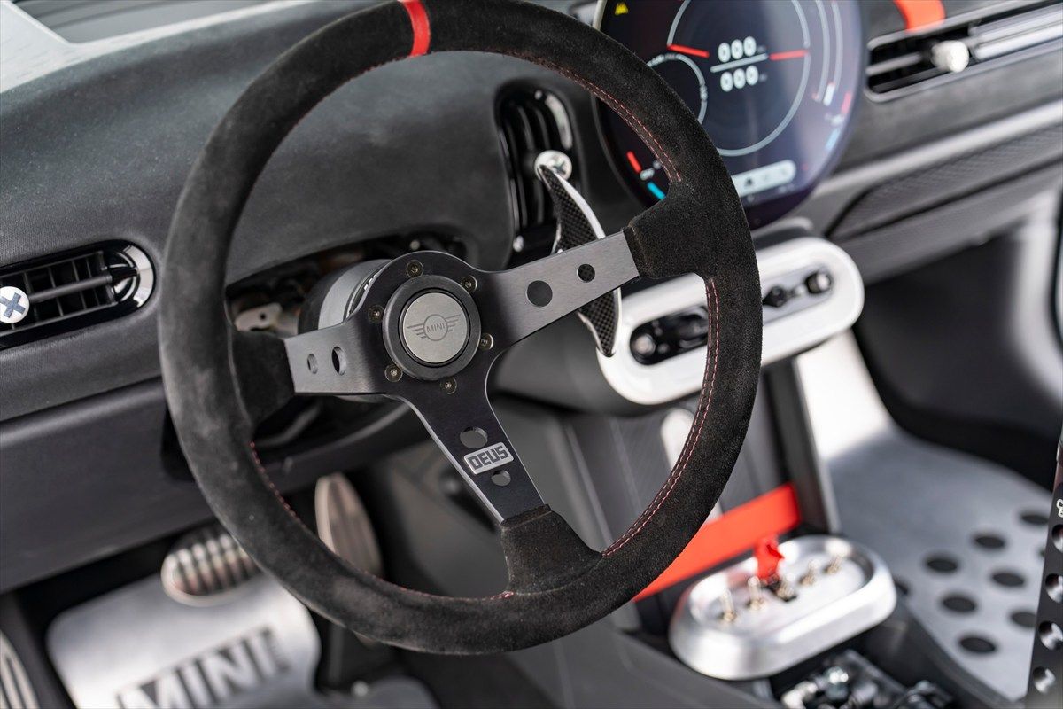 Deus Ex Machina×MINI（写真：MINI）