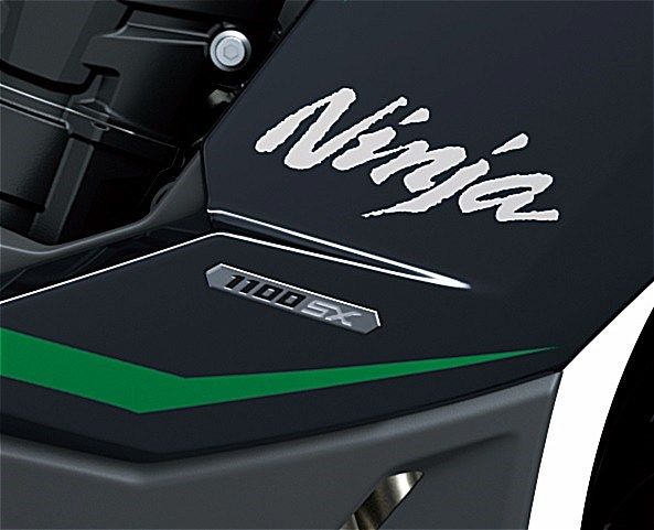 カワサキ「ニンジャ1100SX/SE」（写真：カワサキモータースジャパン）