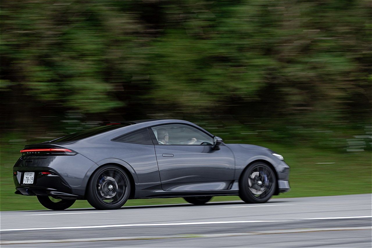 ホンダの新型「プレリュード」（写真：三木 宏章）