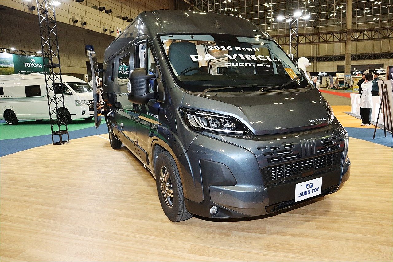 ジャパンキャンピングカーショー2026でトイファクトリーが発表した新型「ダヴィンチ6.0」（写真：筆者撮影）