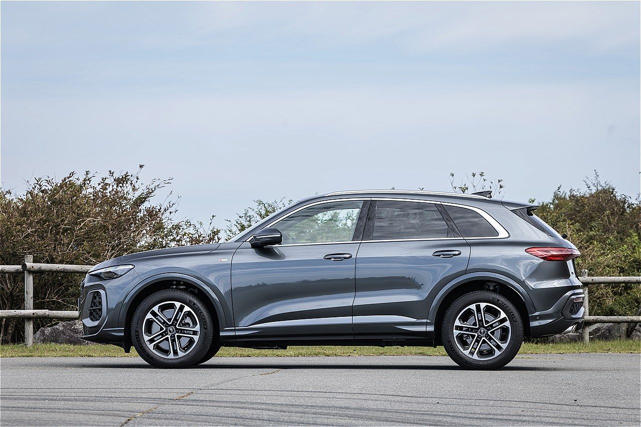 アウディの新型SUV「Q5」（写真：アウディジャパン）