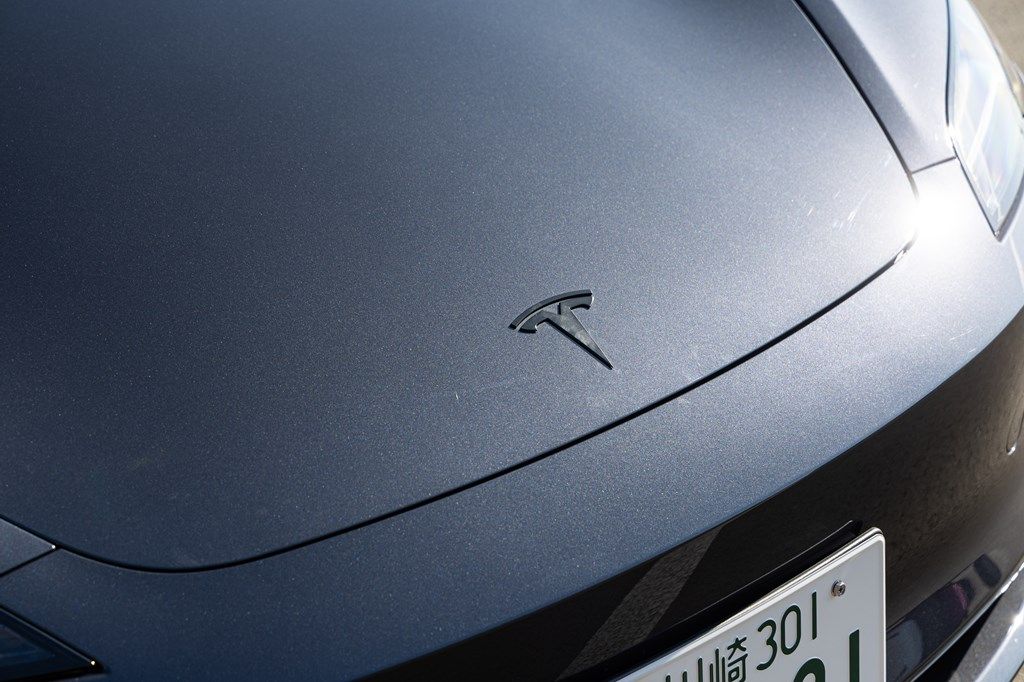 テスラ「Model 3」（写真：三木 宏章）